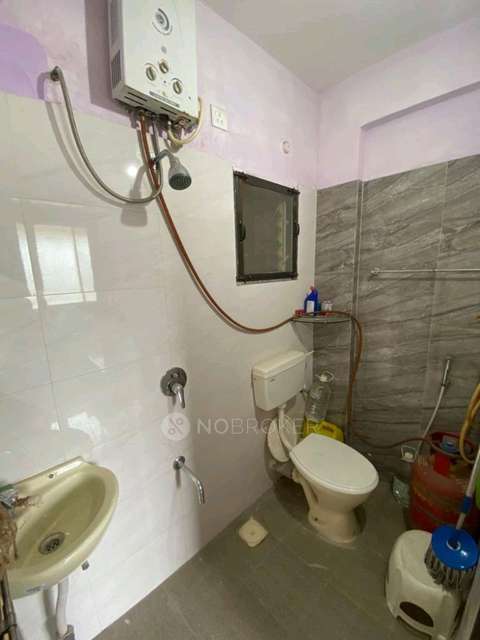 1 BHK Flat In Cosmos Chs  For Sale  In Cosmos A Aptartment