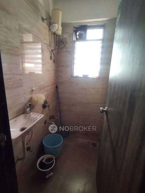 1 RK Flat In Joy Square For Sale  In Kasarvadavali, Thane West