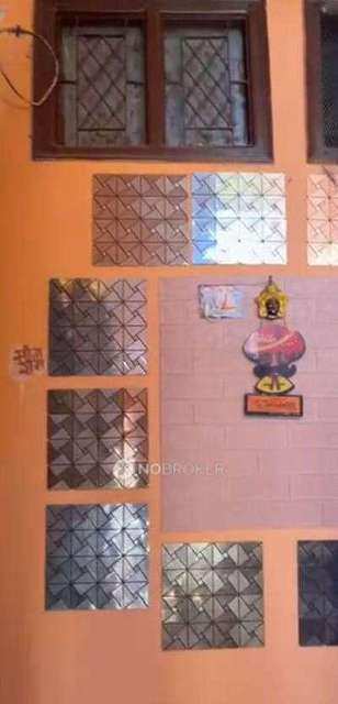 4 BHK Flat In Standalone Building  For Sale  In  Chandni Chowk