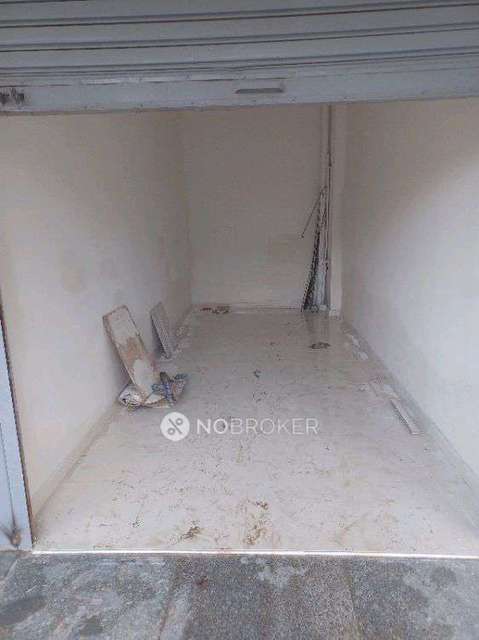 Shop in , Kishan Chowk, Greater Noida for Rent 