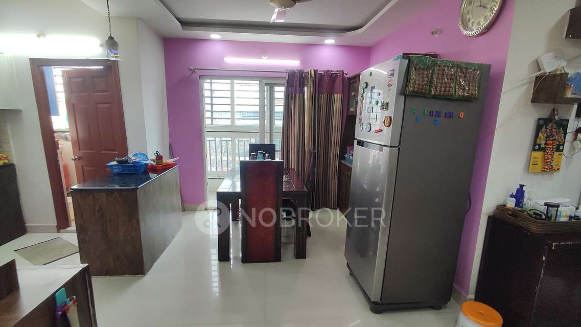 2 BHK Flat In Greenspce Lotus Apartment For Sale  In Puppalguda
