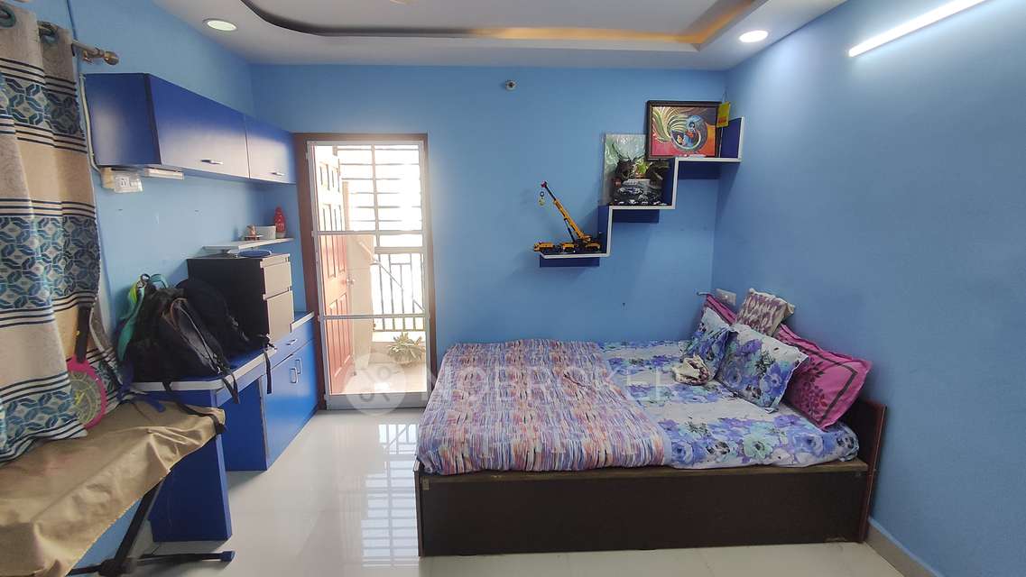 2 BHK Flat In Greenspce Lotus Apartment For Sale  In Puppalguda