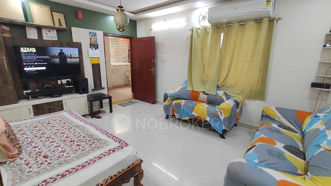 2 BHK Flat In Greenspce Lotus Apartment For Sale  In Puppalguda