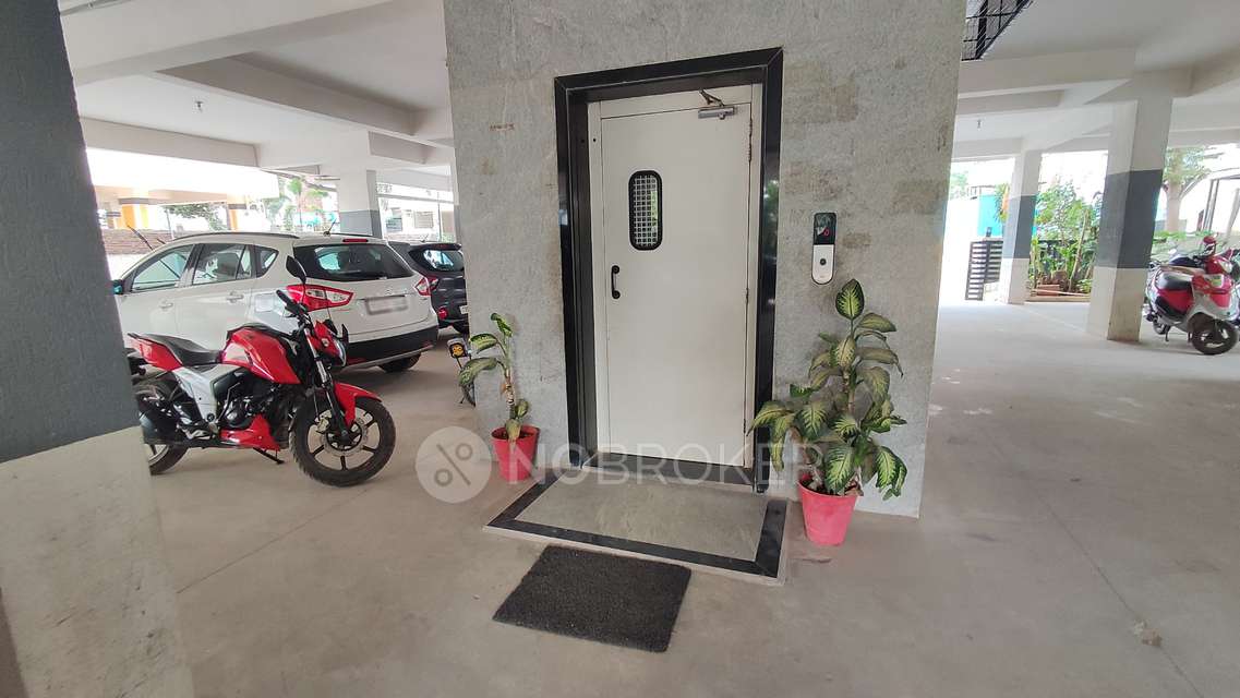 2 BHK Flat In Greenspce Lotus Apartment For Sale  In Puppalguda