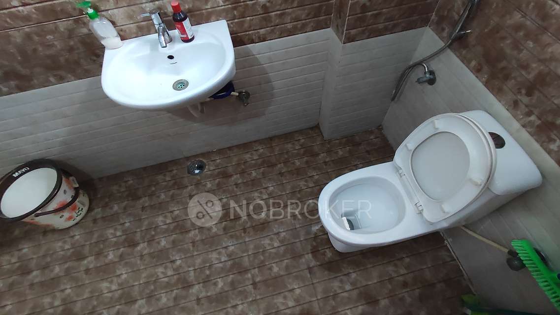 2 BHK Flat In Greenspce Lotus Apartment For Sale  In Puppalguda