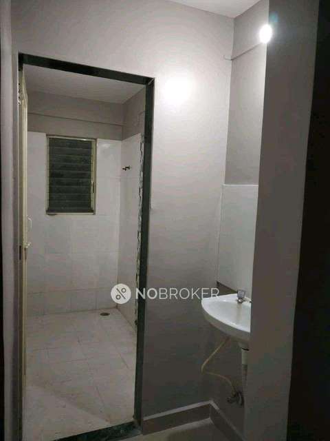 1 BHK Flat In Chandraprakash Heights For Sale  In Ambegaon Budruk