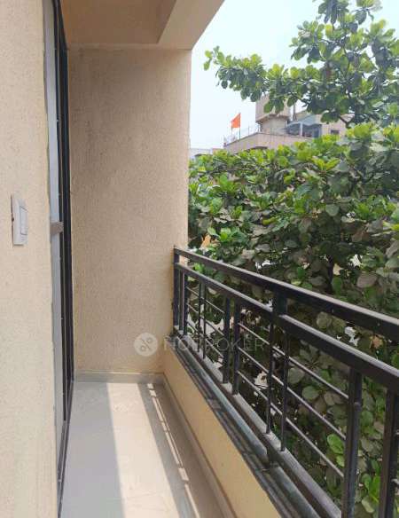 1 BHK Flat In Sakhare Residence for Rent  In Kharadi 