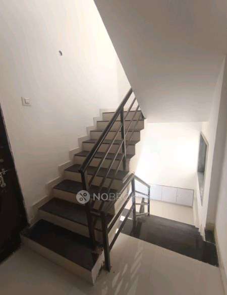 1 BHK Flat In Sakhare Residence for Rent  In Kharadi 