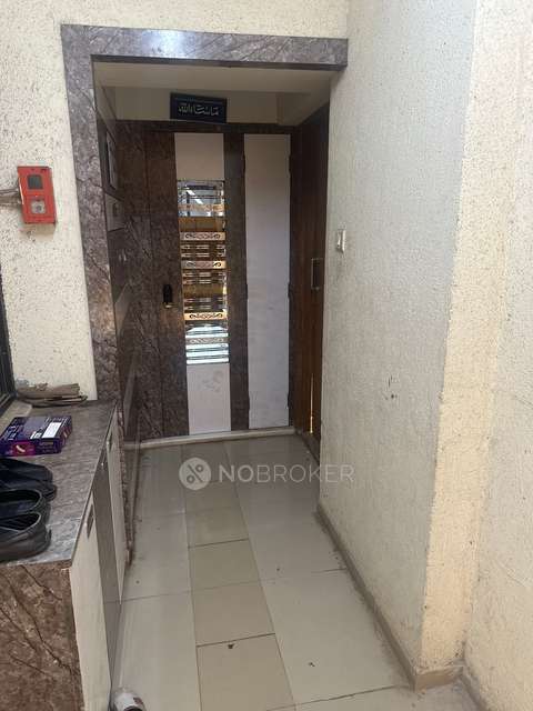 1 BHK Flat In Savera Heights For Sale  In Malad West