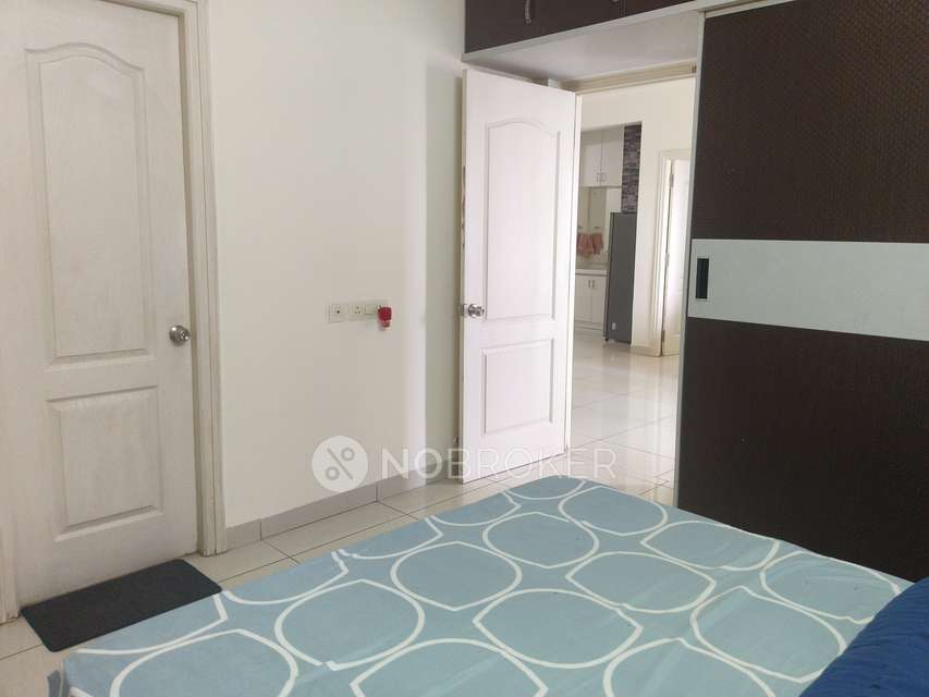 3 BHK Flat In Aparna Hillpark Lake Breeze For Sale  In Chanda Nagar, Hyderabad