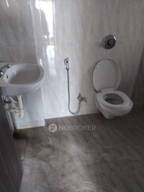 2 BHK Flat In Galaxy One for Rent  In  Kharadi