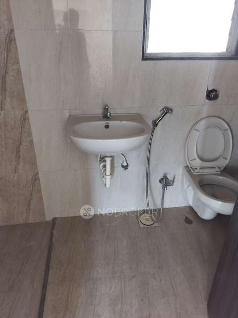 2 BHK Flat In Galaxy One for Rent  In  Kharadi