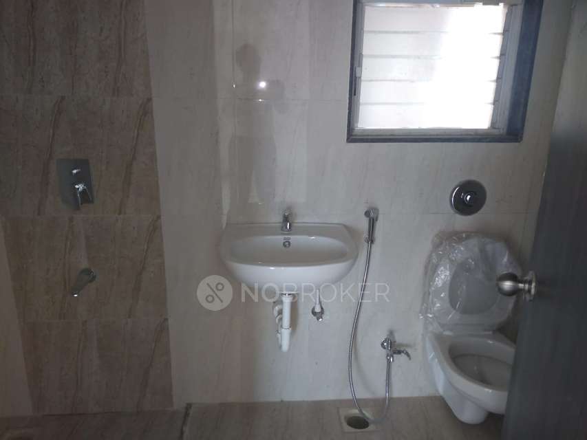 2 BHK Flat In Galaxy One for Rent  In  Kharadi