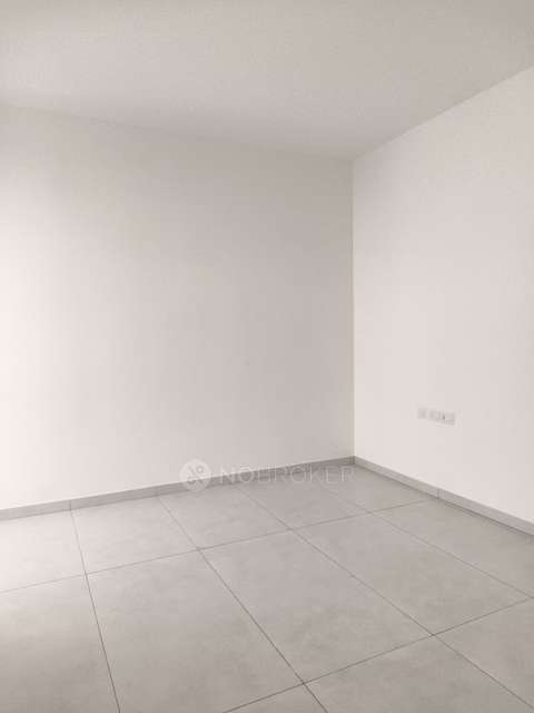 2 BHK Flat In Casagrand Boulevard For Sale  In Hennur Bande, Hennur Gardens