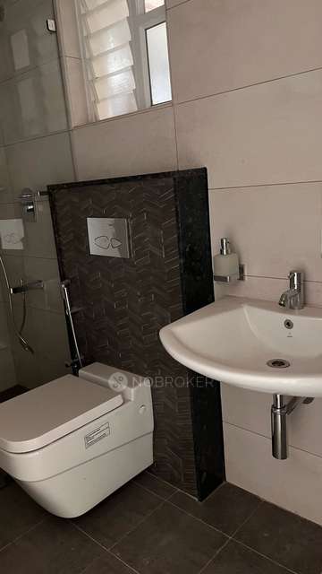 2 BHK Flat In Casagrand Boulevard For Sale  In Hennur Bande, Hennur Gardens