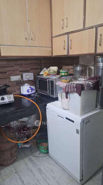 PG for Girls in Dwarka