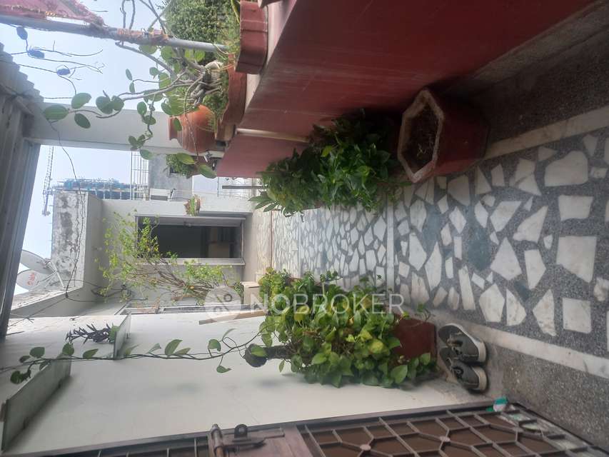 1 BHK Flat In Gaur Enclave For Sale  In Rajender Nagar