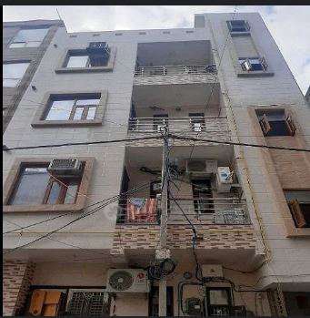 3 BHK Flat for Rent  In  Rajouri Garden