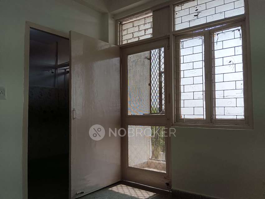 2 BHK Flat For Sale  In  Noor Nagar