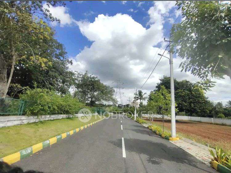 Plot For Sale  In Oraiyan Slv Sai Gardenia In Kanakapura Road
