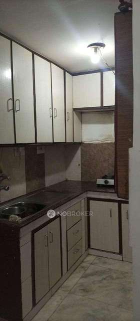 3 BHK Flat In Saket Paryavaran Complex For Sale  In Sainik Farm