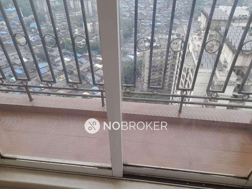 2 BHK Flat In Stg Marigold For Sale  In Thane West 