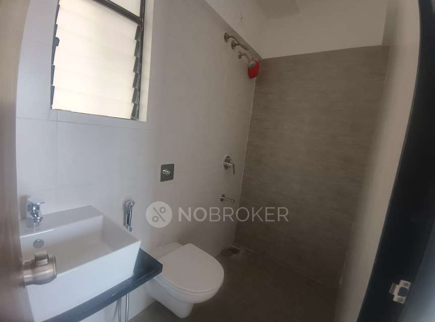 2 BHK Flat In Roshan Milestone, Wakad for Rent  In Wakad