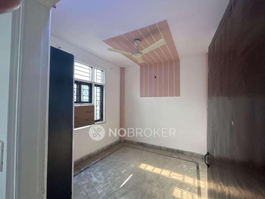 3 BHK Flat For Sale  In Hari Nagar