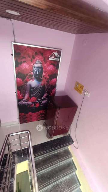 PG for Girls in Manikonda