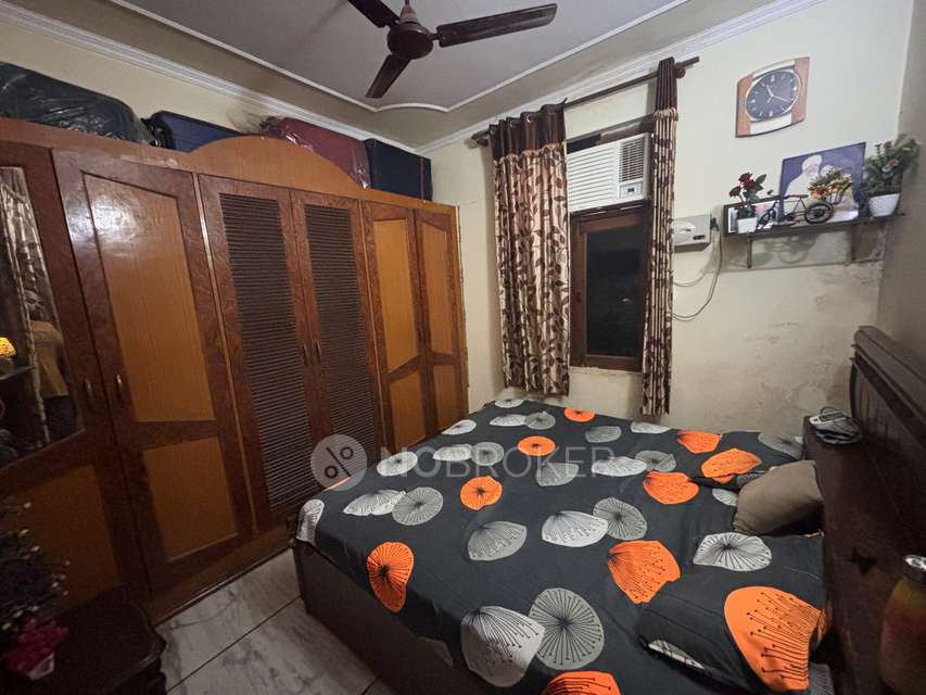 3 BHK Flat In Sant Nirankari Colony Rwa For Sale  In Nirankari Colony, Mukherjee Nagar