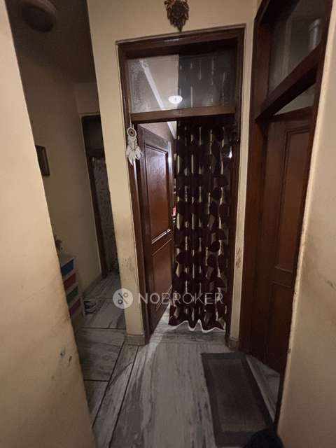 3 BHK Flat In Sant Nirankari Colony Rwa For Sale  In Nirankari Colony, Mukherjee Nagar