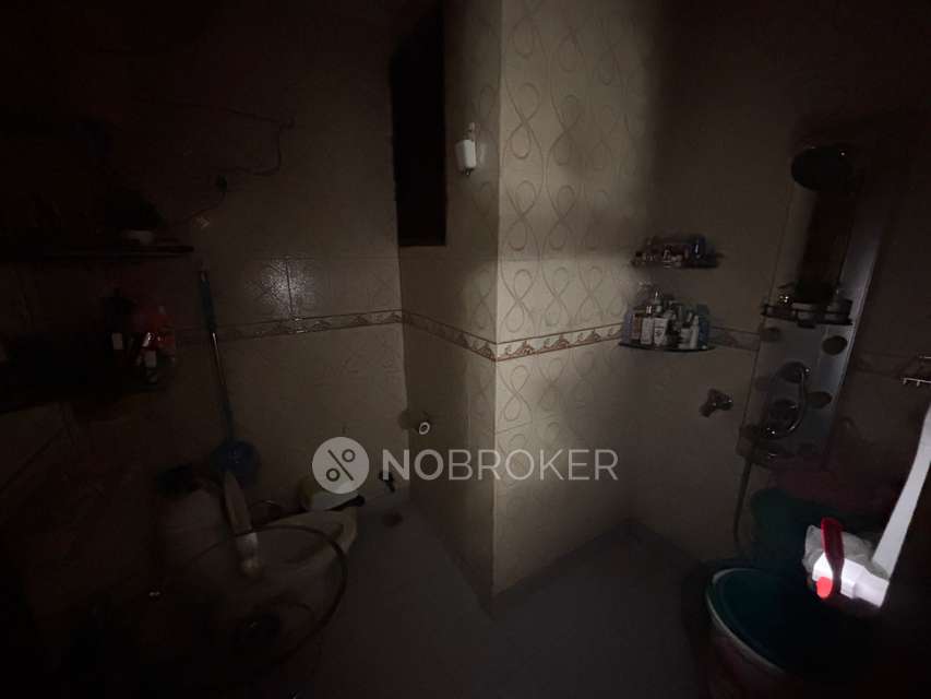 3 BHK Flat In Sant Nirankari Colony Rwa For Sale  In Nirankari Colony, Mukherjee Nagar