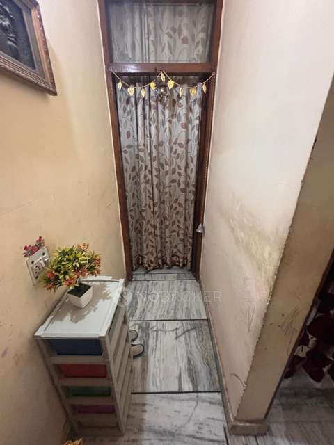 3 BHK Flat In Sant Nirankari Colony Rwa For Sale  In Nirankari Colony, Mukherjee Nagar