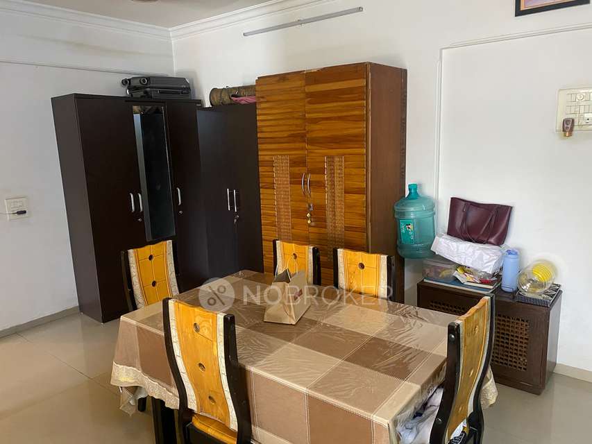 2 BHK Flat For Sale  In Bandra East
