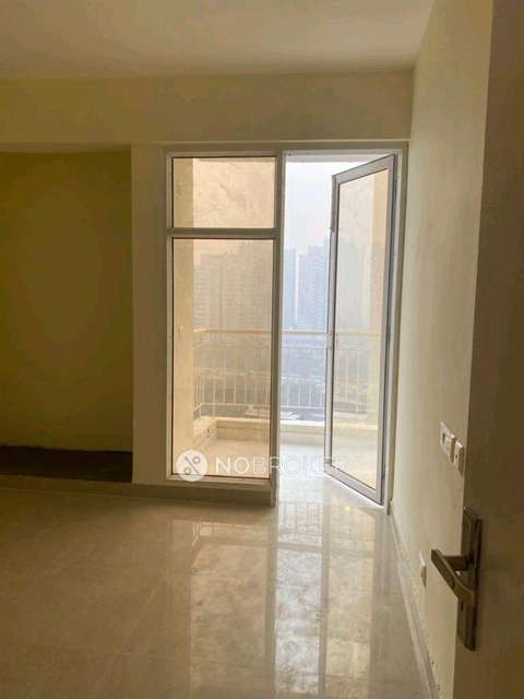 2 BHK Flat In Nirala Greenshire For Sale  In Sector 2
