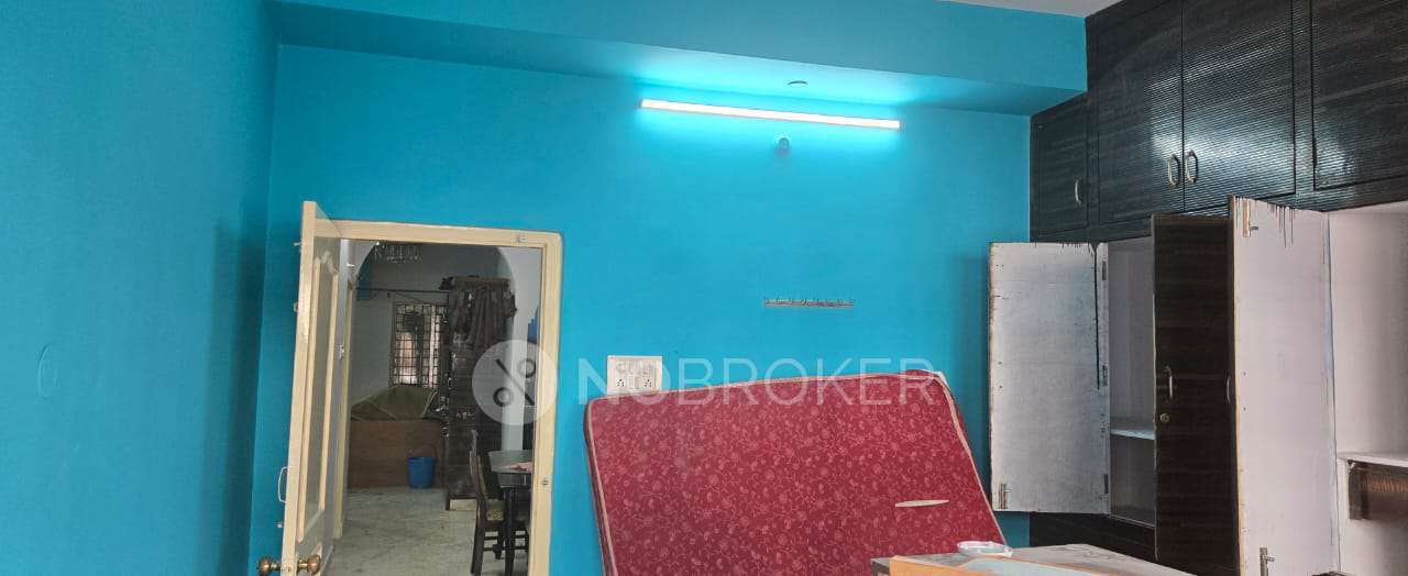3 BHK Flat In Vaishnavi Residency For Sale  In Puppalaguda