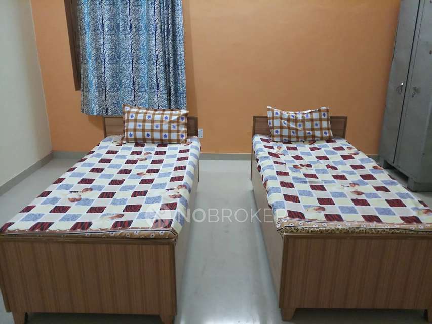 PG for Girls in Block C, Alpha I