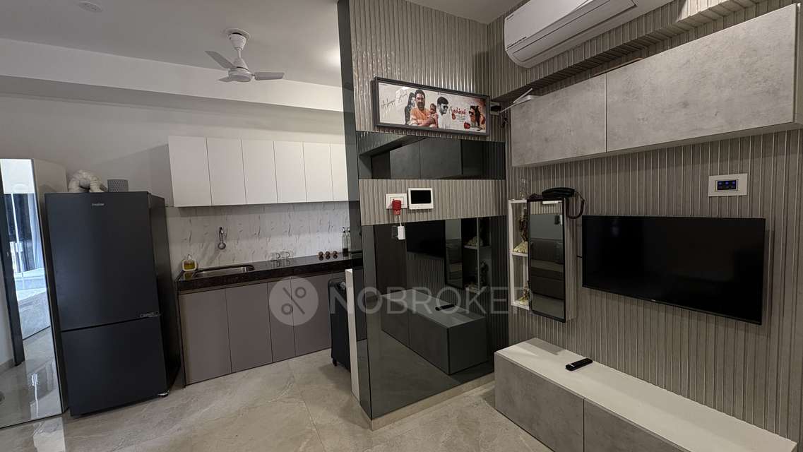 1 BHK Flat In Platinum Casa Millennia For Sale  In Andheri West
