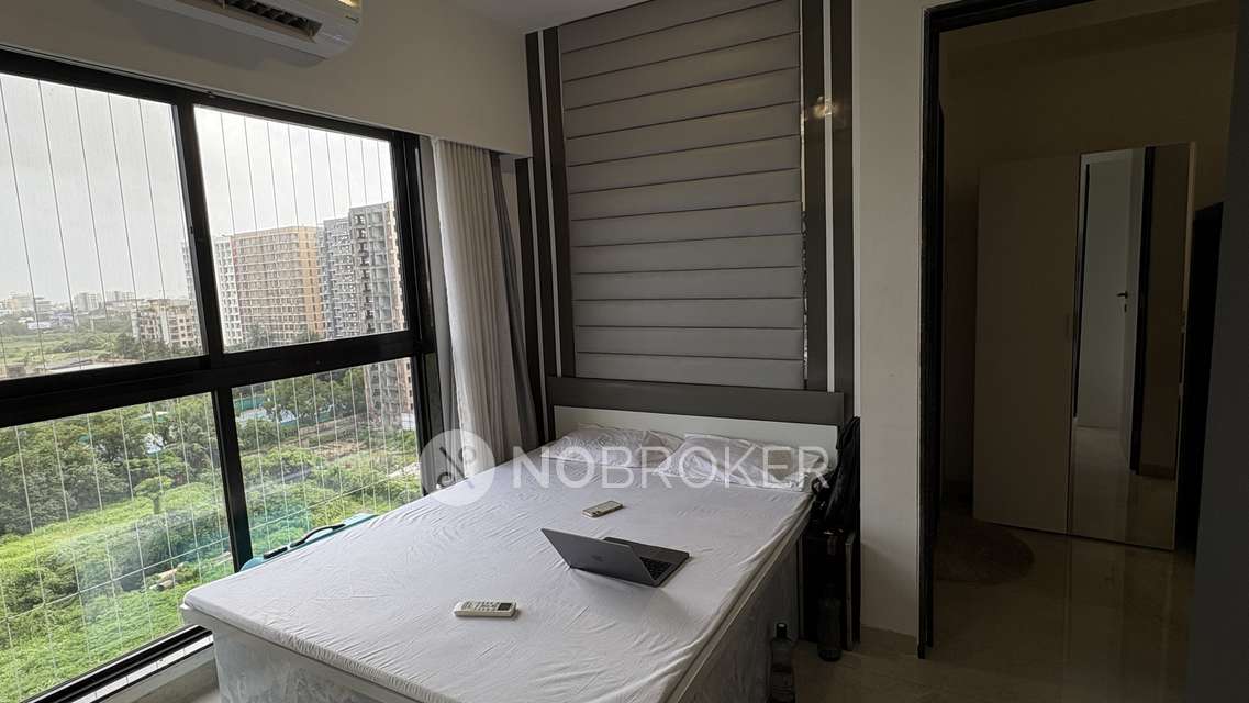 1 BHK Flat In Platinum Casa Millennia For Sale  In Andheri West