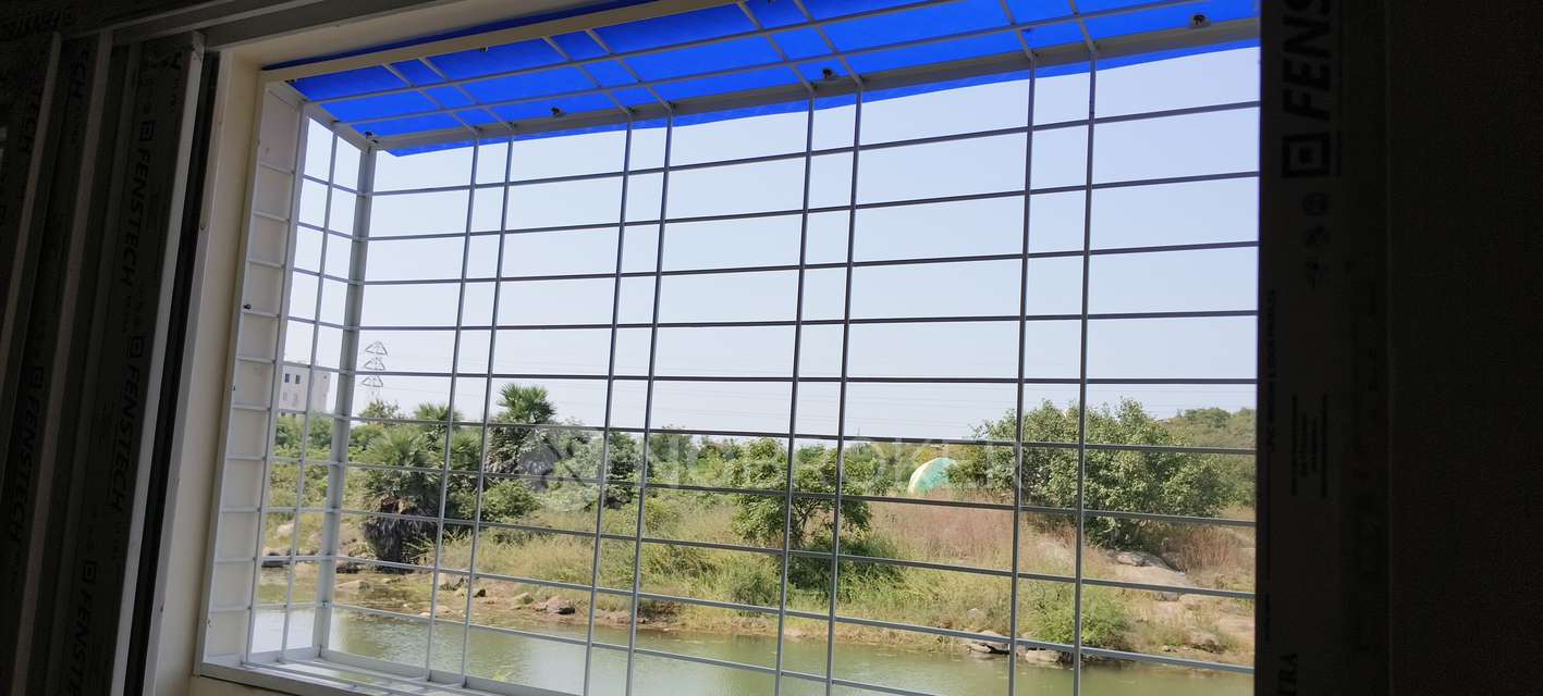 2 BHK Flat In Park View Apartment Gajularamaram, Gajularamaram For Sale  In Gajularamaram