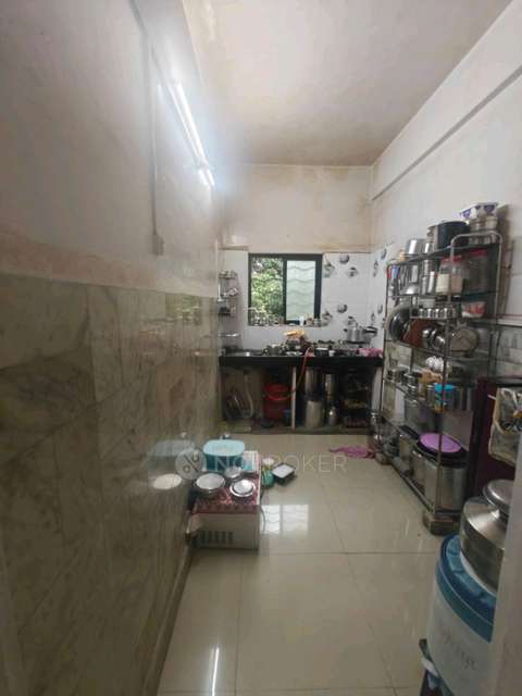 Single Room for Male In 2 BHK  In Meera Meera Housing Society In Gultekadi