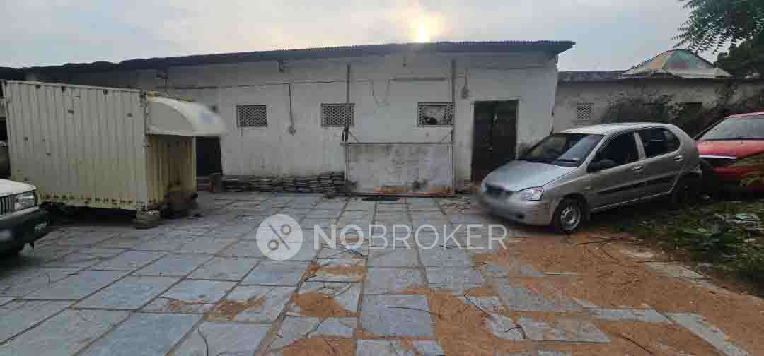 Godown/Warehouse in Chandrayangutta, Hyderabad for Rent 