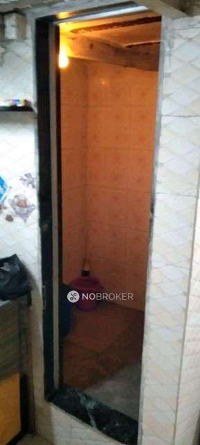 1 RK Flat In Pragati Building For Sale  In Dongri