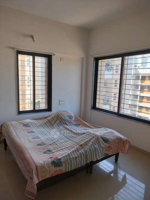 2 BHK Flat In Daffodils Society For Sale  In Somatne