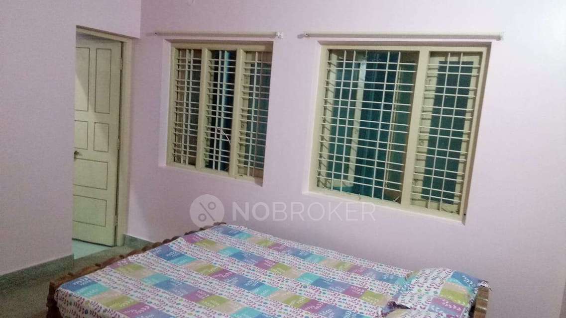 2 BHK House for Rent  In Chikku Lakshmaiah Layout, Adugodi