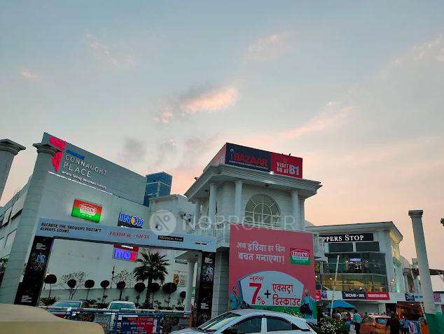 Showroom in Beta Ii, Greater_noida for sale 