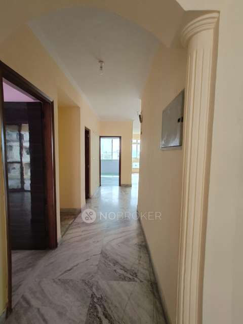 3 BHK Flat In Golf Green Avenue, Sector 25 For Sale  In Sector 25