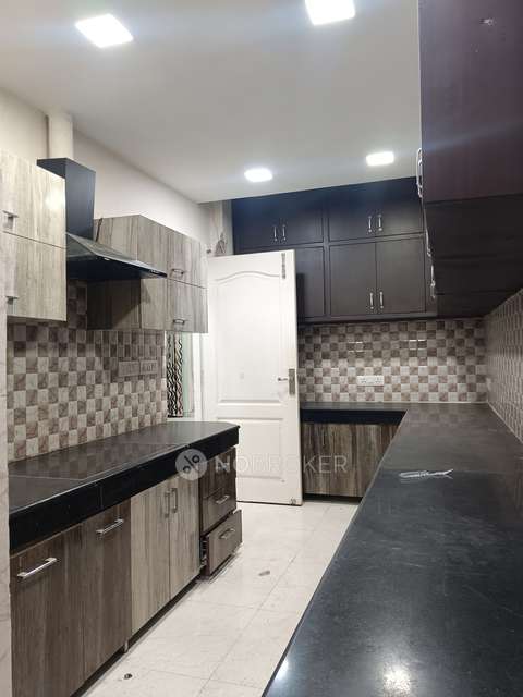 3 BHK Flat In Unitech South City 2 For Sale  In Sector-49 Gurgaon