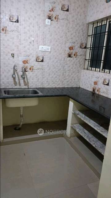 2 BHK Villa In Prabhavathi Paramount Block A for Rent  In Electronic City