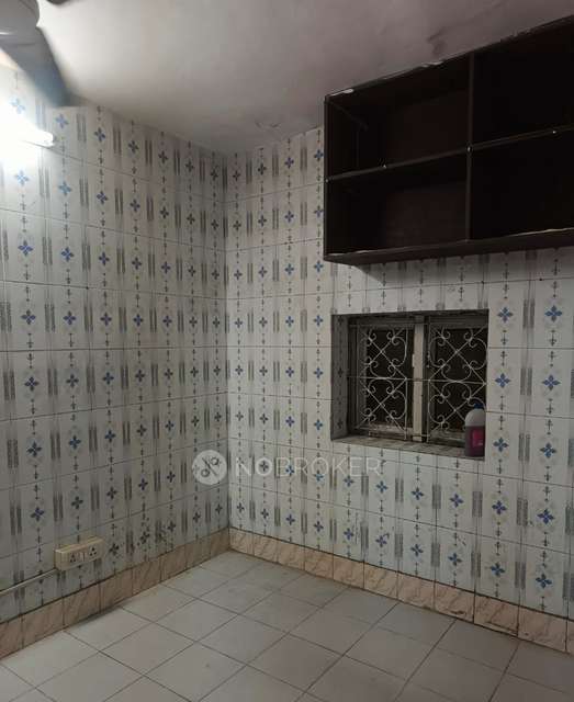 1 BHK Flat In Site 1 Vikas Puri For Sale  In 306, Site 1 Rd